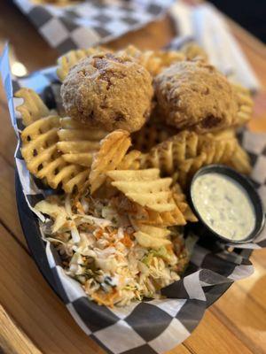 Crab cake basket