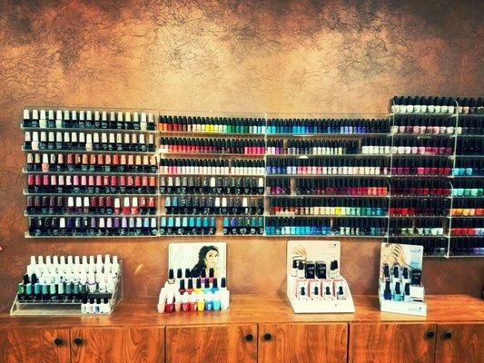 Large selection of Polish colors