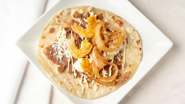 Grilled Onions and Shrimp Baleada