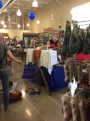 Adoption Event @ MB Lynnwood! Check Mud Bay's website for upcoming adoption events in store!