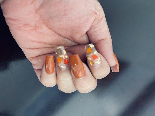 Fall design acrylic nails