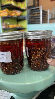 Auntie Vivian's Chili  Garlic  Oil.