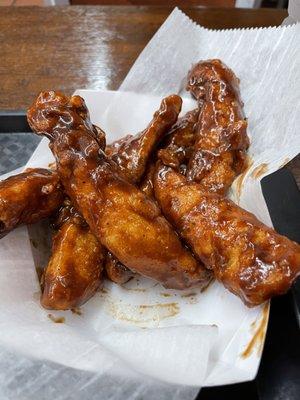 Boneless wings with honey hickory sauce