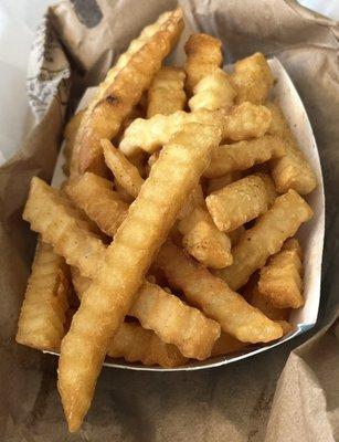 Crispy, fresh pillowy inside these fries were and OMG i could lick all that seasoning haha!! Epic cheat meal!!