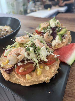 Hummus Tostada with shrimp