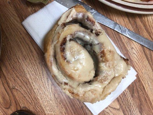 Cinnamon roll hell yeah!!