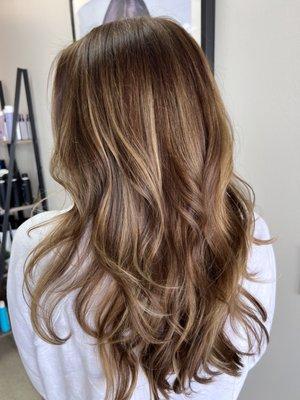 Caramel color with baby lights