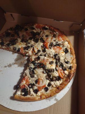 Greek pizza