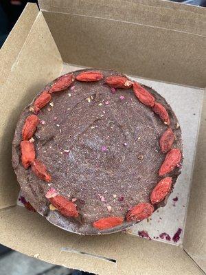 Vegan, gluten-free cake from the Pantry Wellness Market. I got a 4-inch Avocado Cacao pie. Heavenly and guilt-free