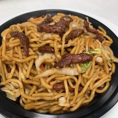 Beef lo mein