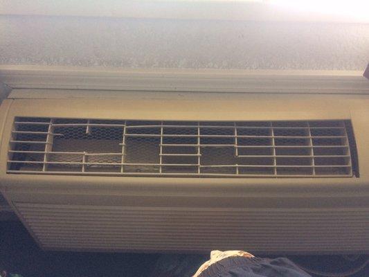 Broken grill on the AC/heater!