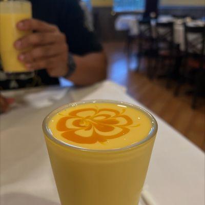 Mango lassi