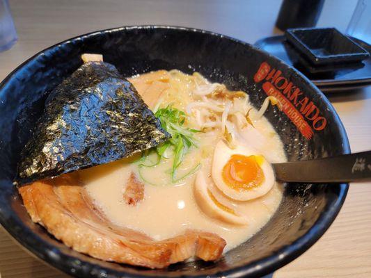 Garlic Tonkotsu Ramen