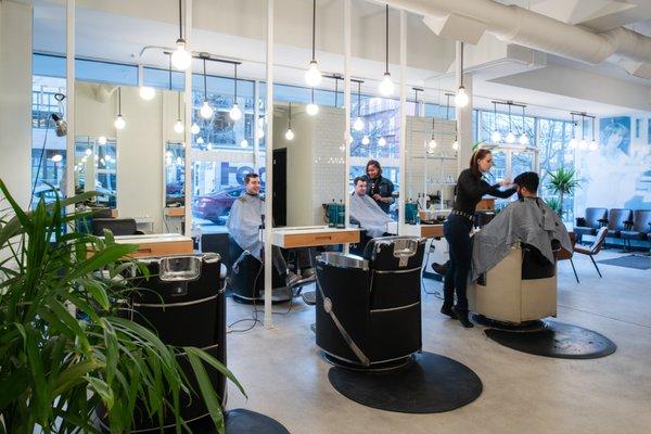 Best Barbershop and Men's salon in Wicker Park.