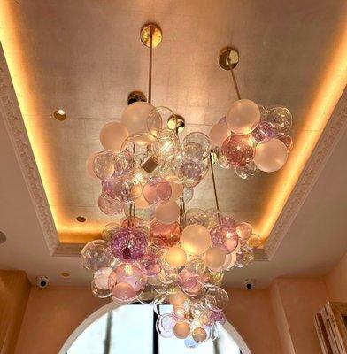 Gorgeous chandelier!