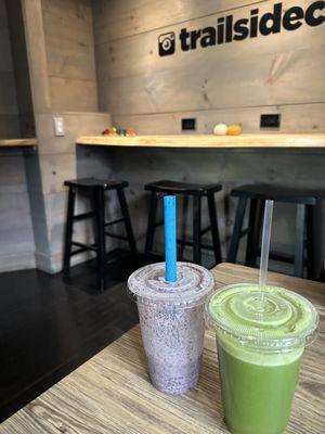 Amazing smoothies Blueberry and green machine