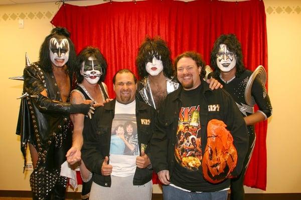 You wanted the BEST, You got the BEST, THE HOTTEST band in the WOOORRLLLD......KISS!!!