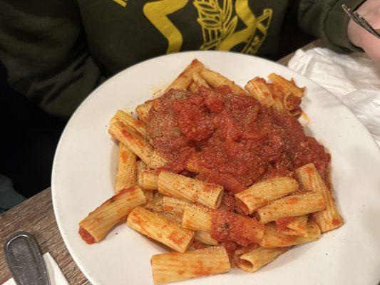 Pasta with meatballs