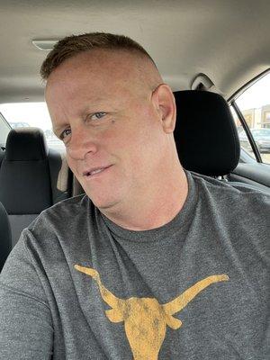 fresh and smooth haircut... Thanks Jessica and "The Barbershop"!