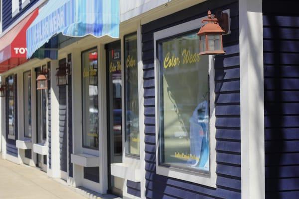 Color Wear of Charlevoix - store front.