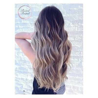 Dark rooted blonde ombre