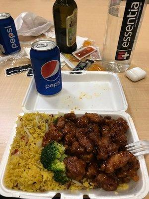 General Tso's Chicken w/ Pork Fried Rice + Free Soda ($7.25)