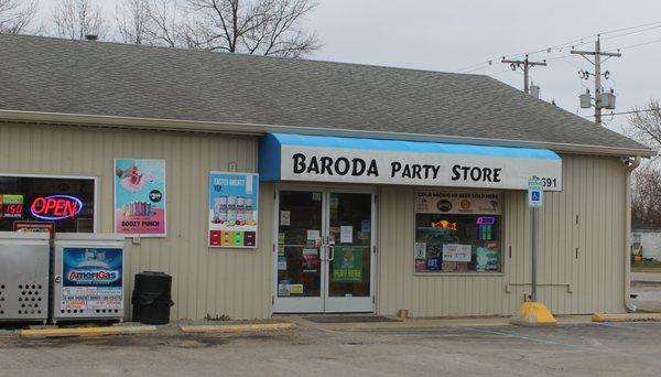 We started our business in 2017 with one goal in mind: providing an enjoyable dining experience to the Baroda area. Thanks to our experience