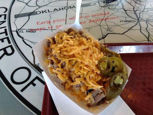 Amazing flavor in the Magic Macaroni & 5 Cheese with BBQ Brisket and Jalapeños!