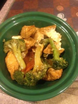 Tofu and broccoli