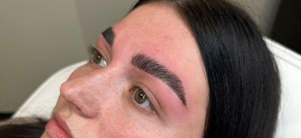 Brow lamination with tint