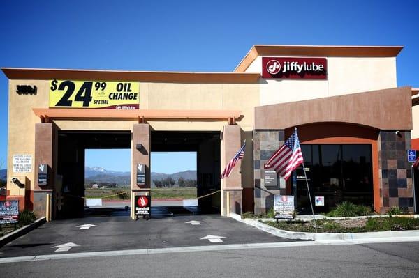 Jiffy Lube!  Fast, Easy and Affordable!