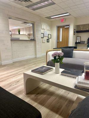 Luna Dermatology - waiting area