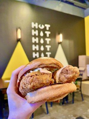 Sammich w/ chicken tenders ($14)