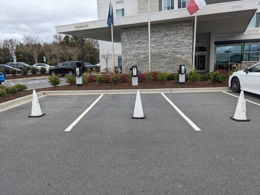 EV Charging Station, 3950 Arco Corporate Dr, Charlotte,