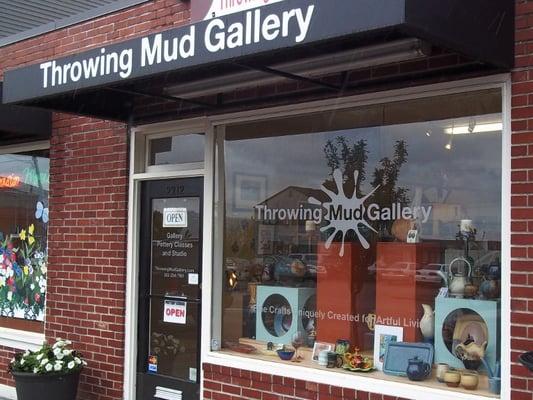 Throwing Mud Gallery in Old Town Business District of Tacoma, WA