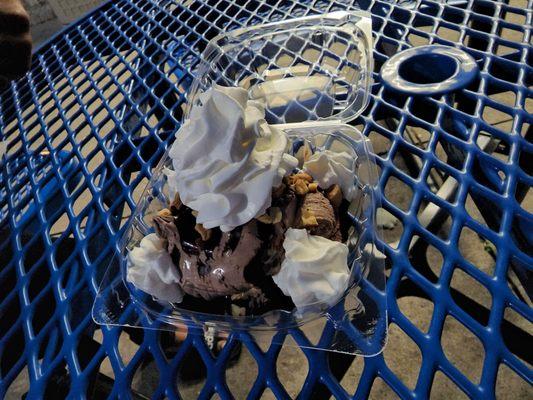 Hot Fudge brownie Sundae