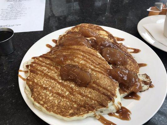 Caramel Apple Pancakes