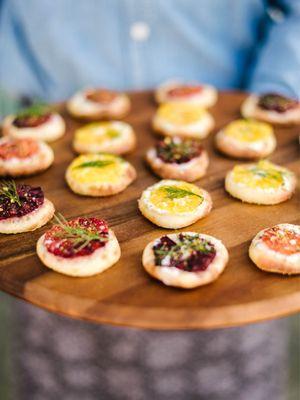 Blood orange and mandarin pizzette with herbed chèvre, fennel and bee pollen