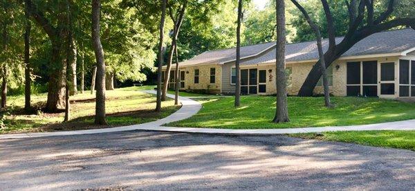 2 bedroom spring view cottages.