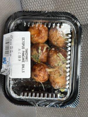 Takoyaki たこ焼き