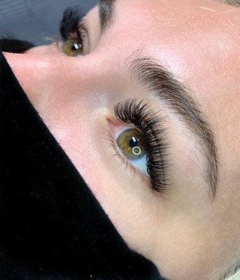 volume lashes