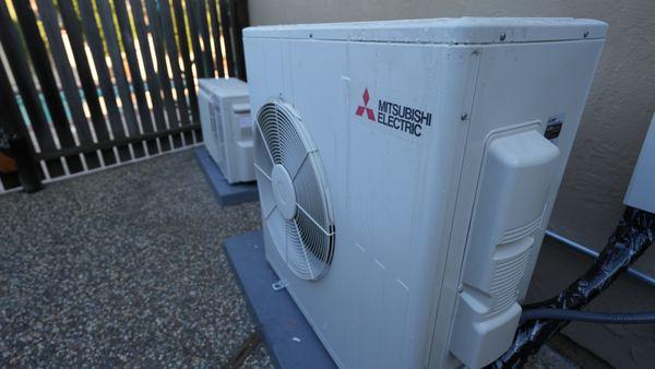 Mitsubishi electric heat pump outdoor installation