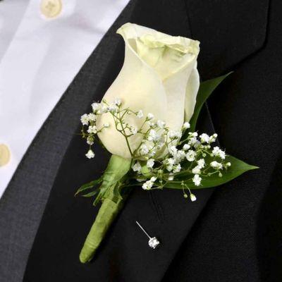 Boutonnière for Him!