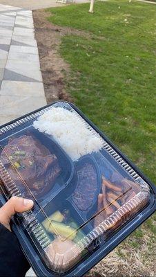 Duck leg bento box