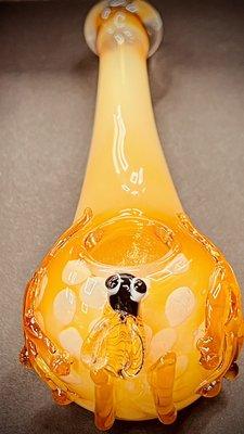 Bee pipe