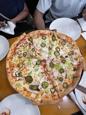 Large pizza w/ onions, jalapeños and green peppers.