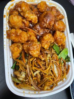 General Tso's Chicken with Vegetable Lo Mein