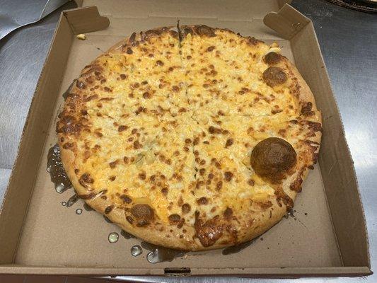 Mac N Cheese pizza