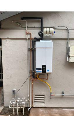 Outdoor tankless Poway