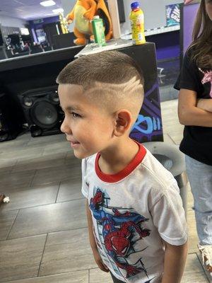 Design on 4 year old hair cut.